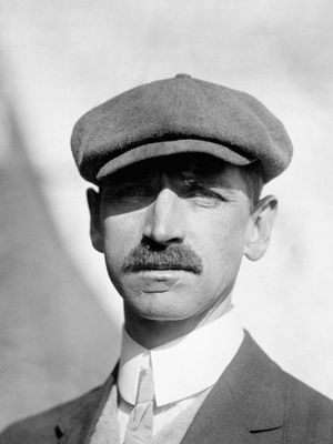 Glenn Hammond Curtiss.